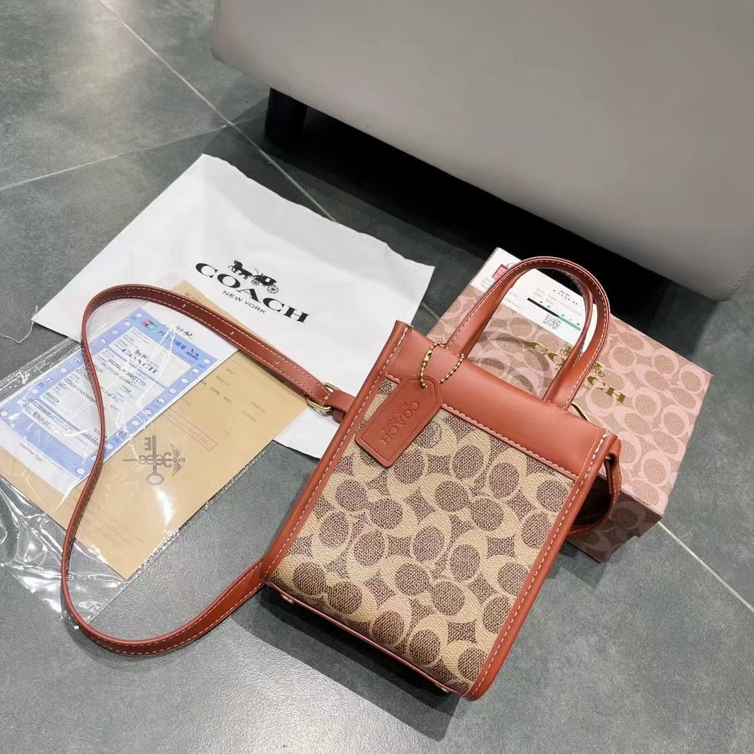 Bolsa de mão de couro elegante: um toque de luxo leve