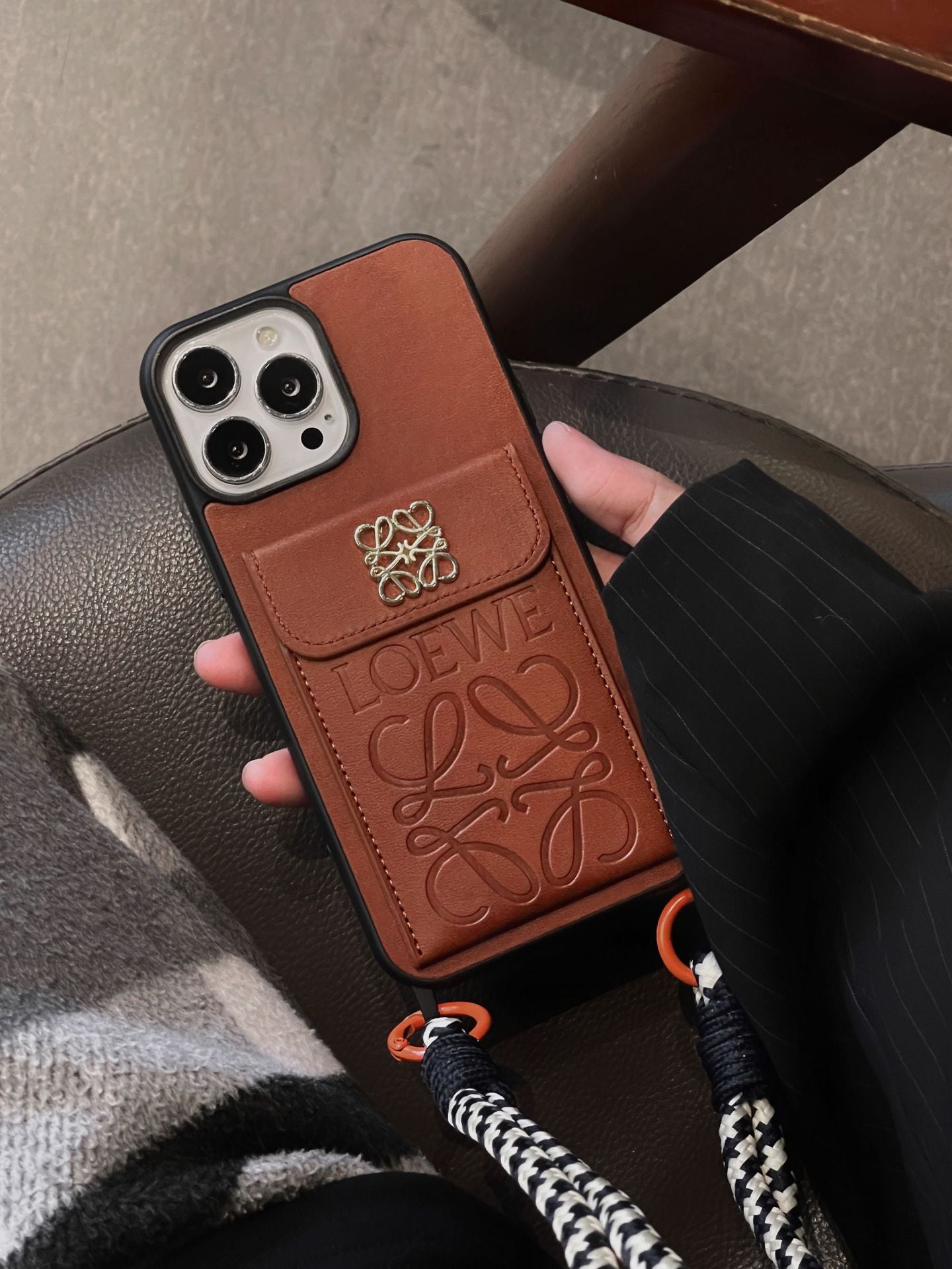 LOE Card Holder Leather iPhone -veske