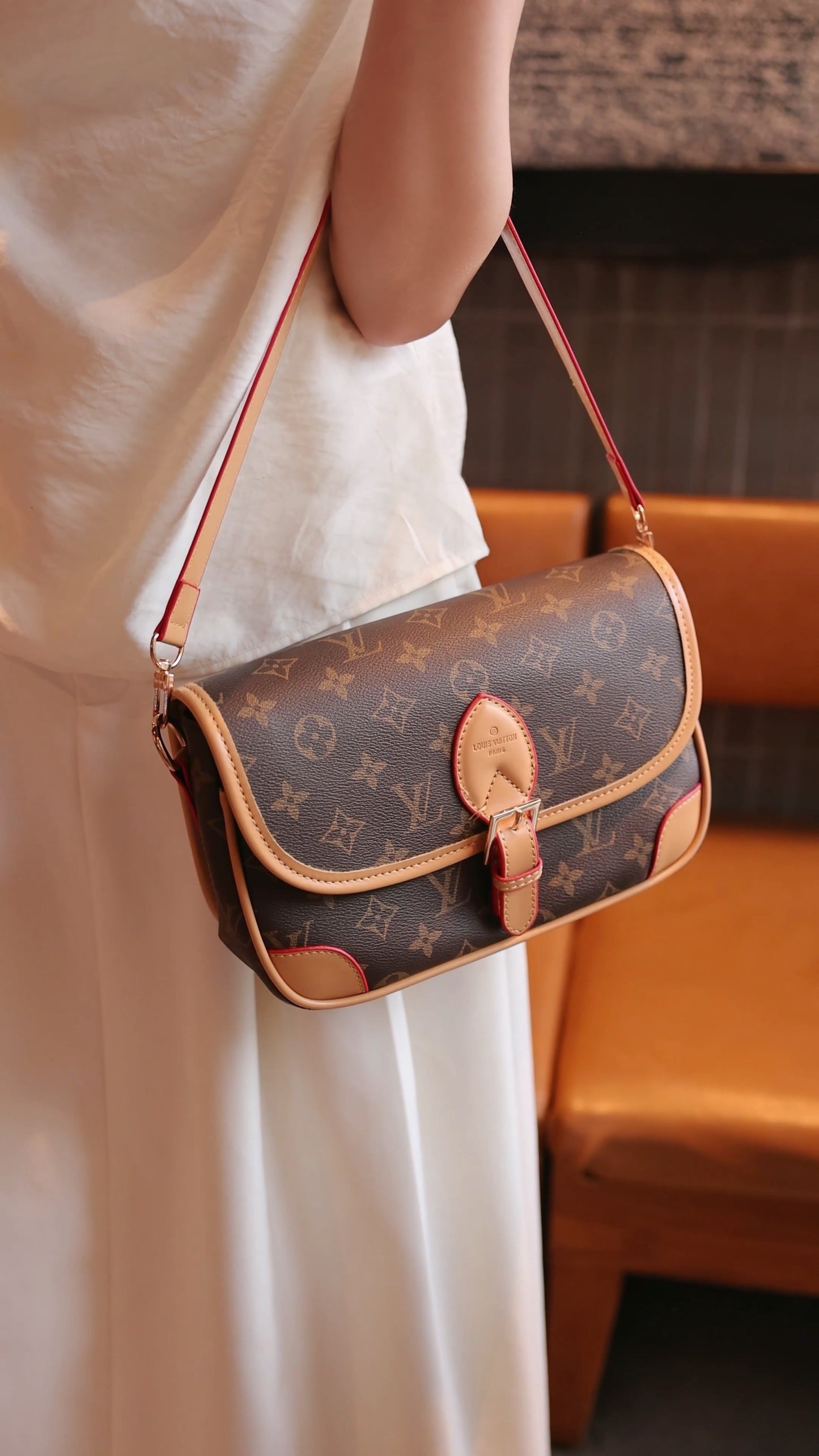 Bolsa de mão de caixa de inspiração vintage