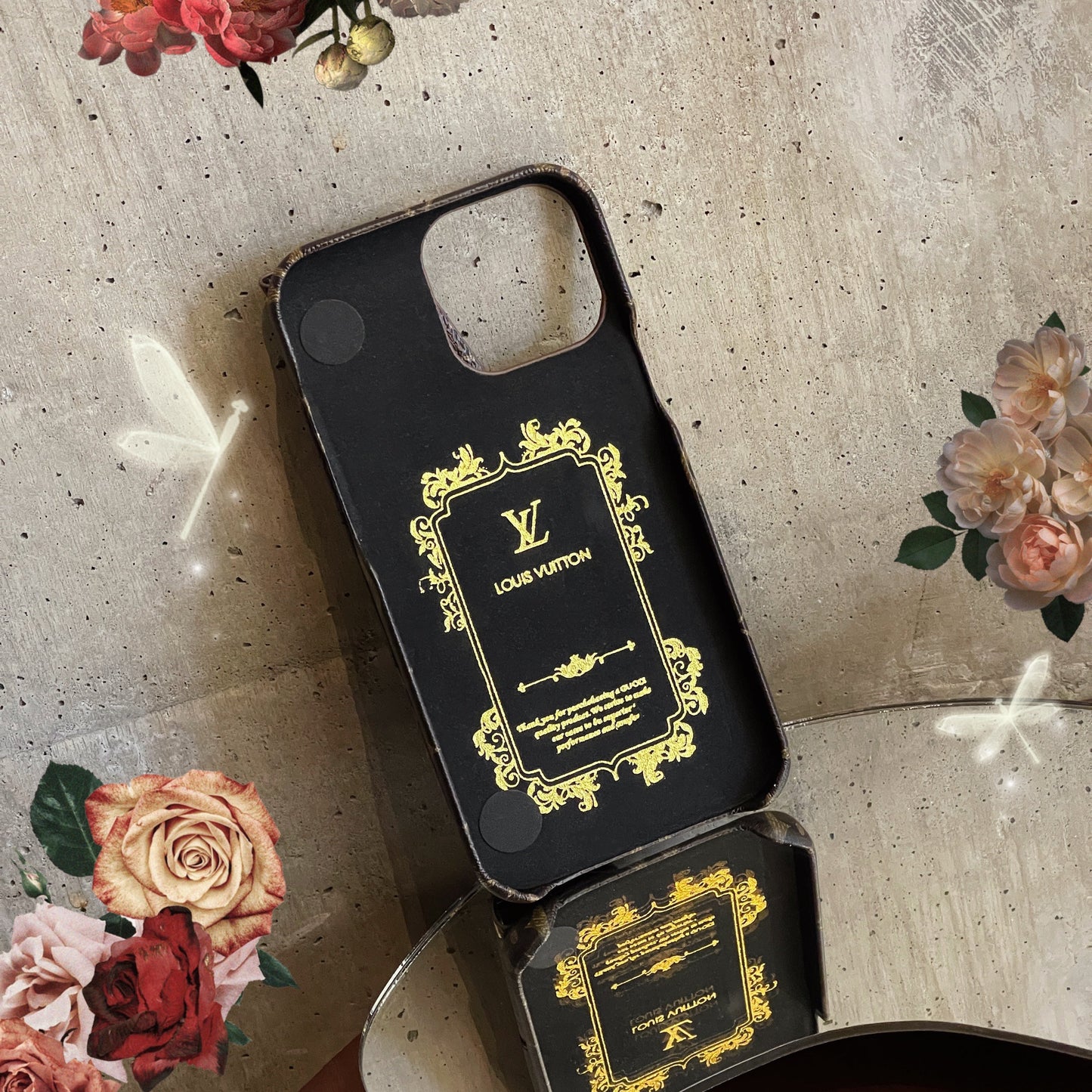 Lou Gold Crossbody -kaarthouder iPhone -hoes
