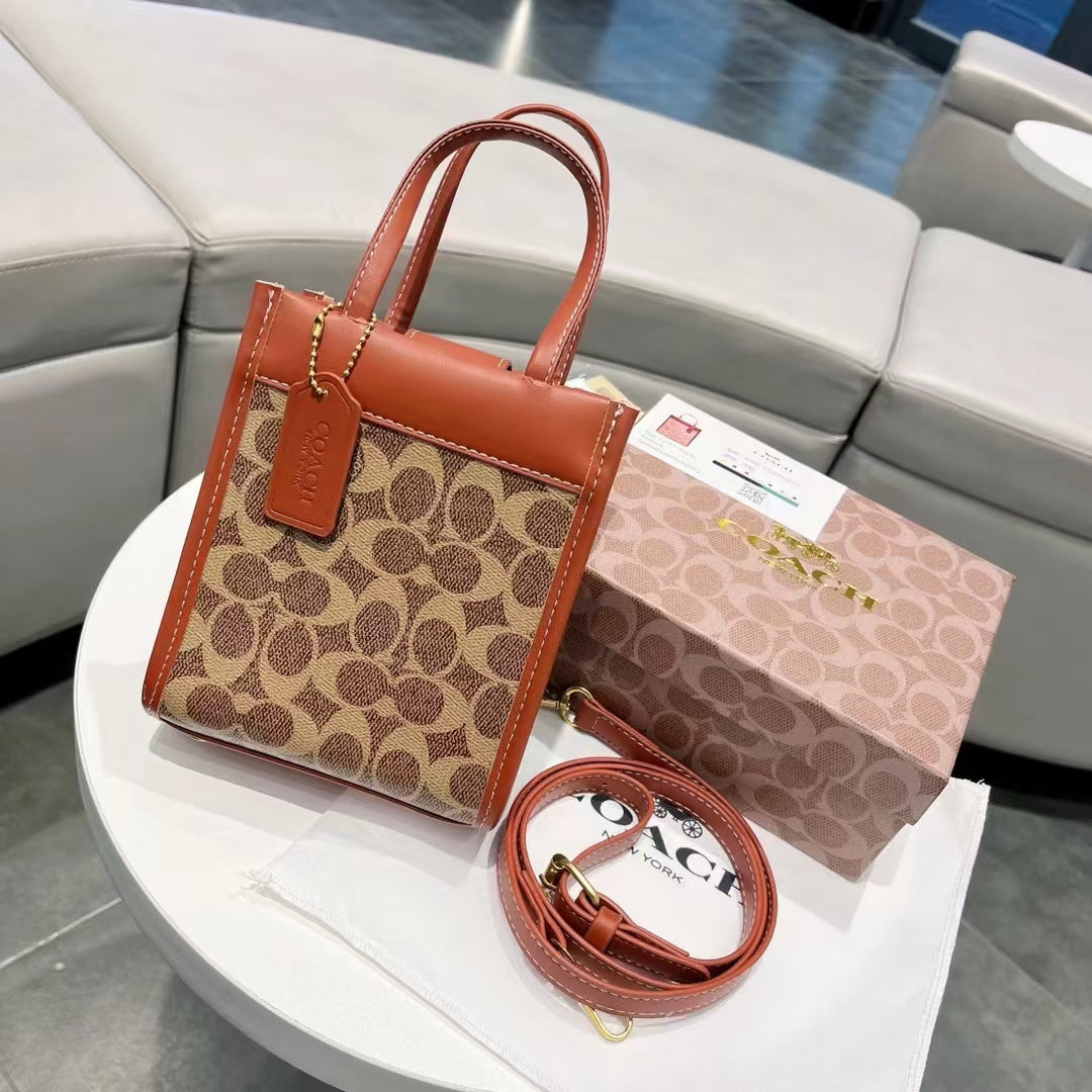 Bolsa de mão de couro elegante: um toque de luxo leve