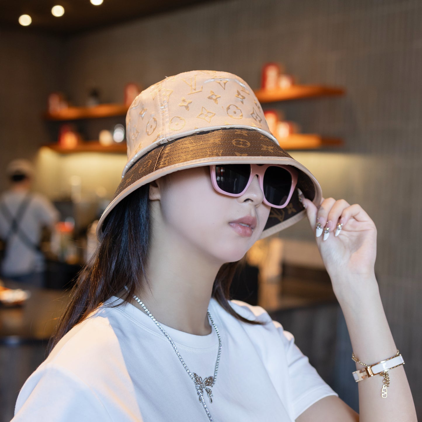 Classic Luxury Bucket Hat(Unisex version)