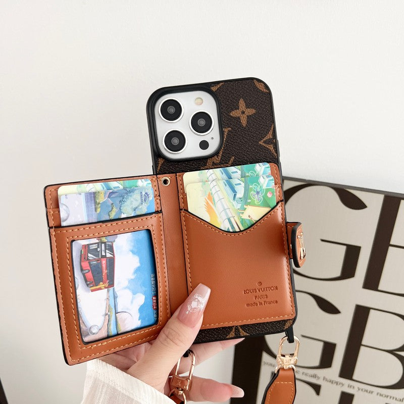 Lou Chain Chain Chain Classic Brown iPhone Case