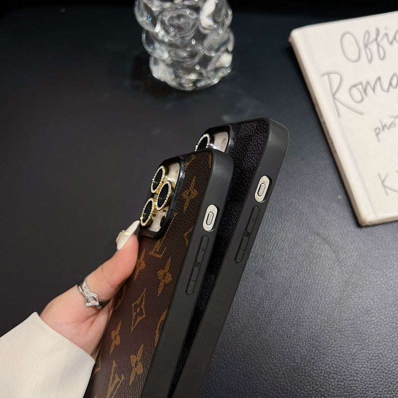 Lou Black Logo Leather iPhone -veske