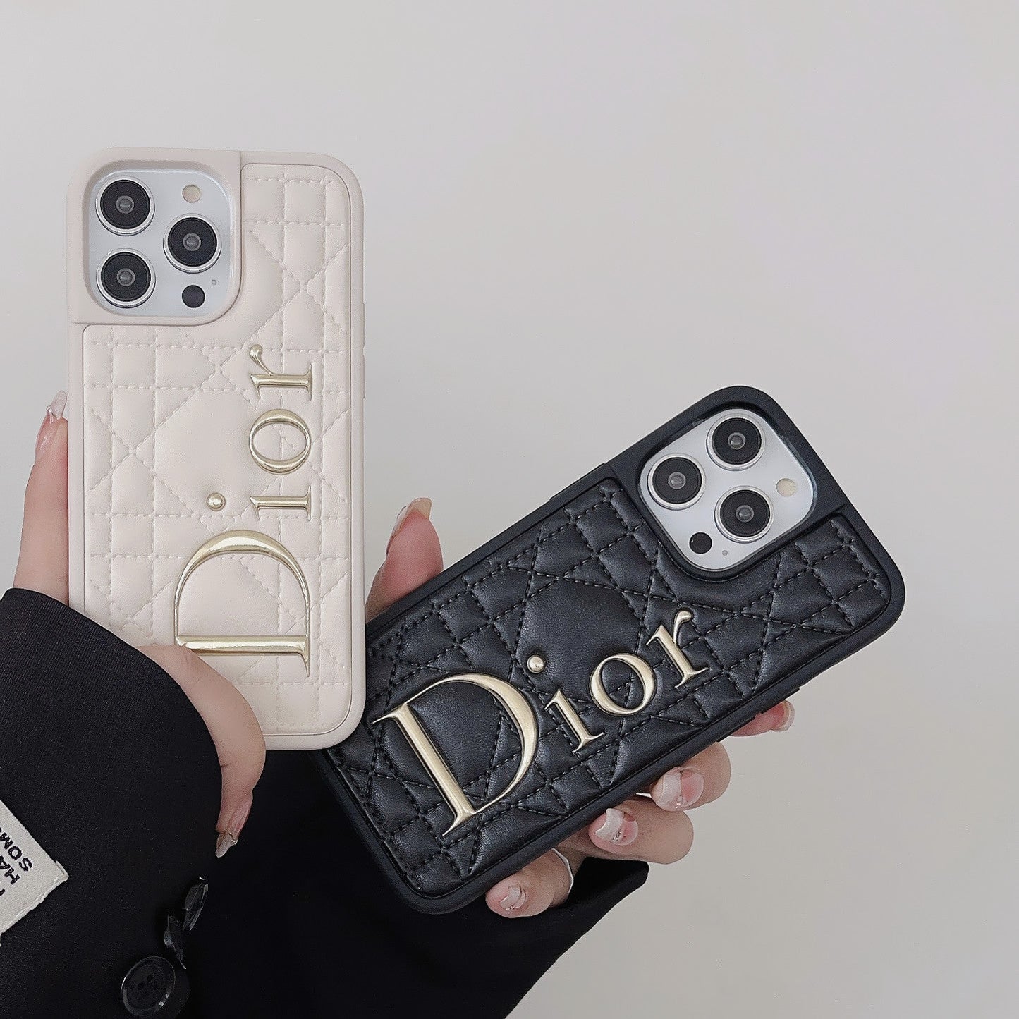 CD Gold Logo Leather iPhone -veske