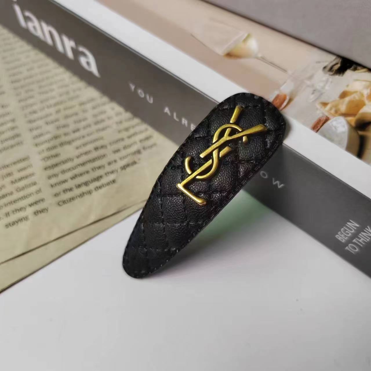 Fashion Luxury Hair Clip 01