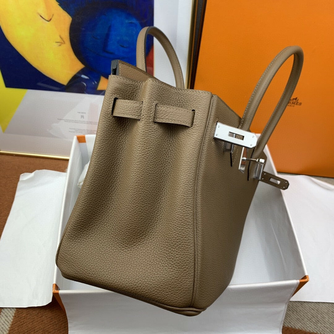 Leather Etoupe Bag with Silver Hardware (11.8 inches / 30 cm)