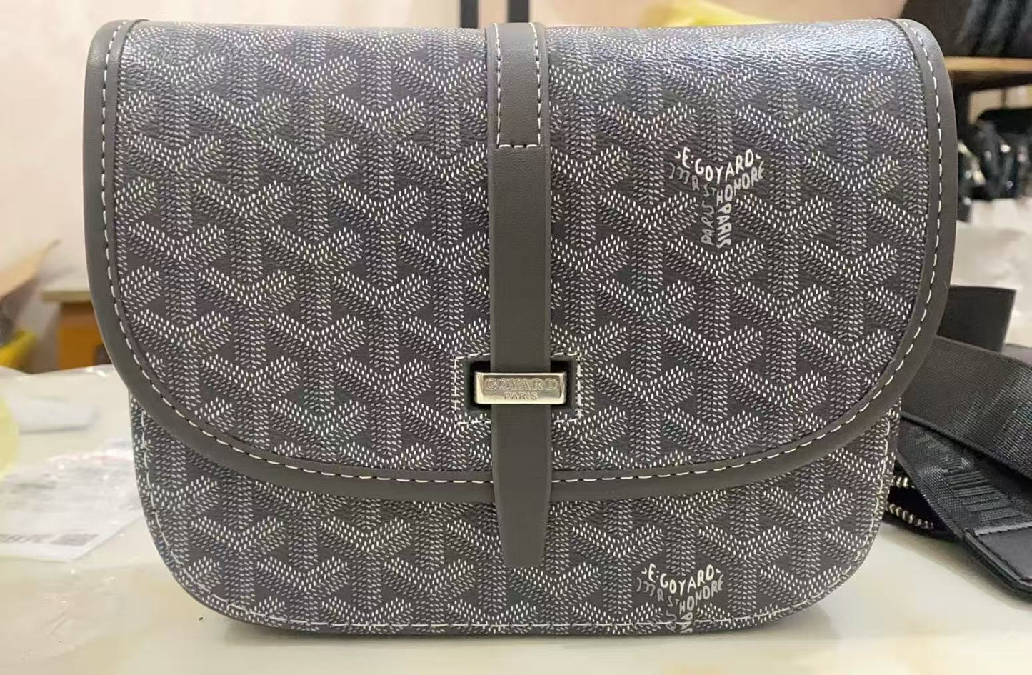 Belvedere PM Bag – Elegance On the Go