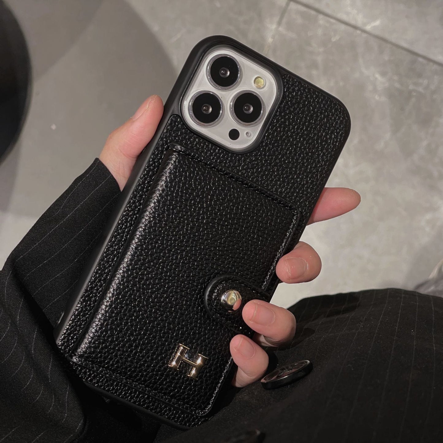 H Leather Card Holder iPhone -veske