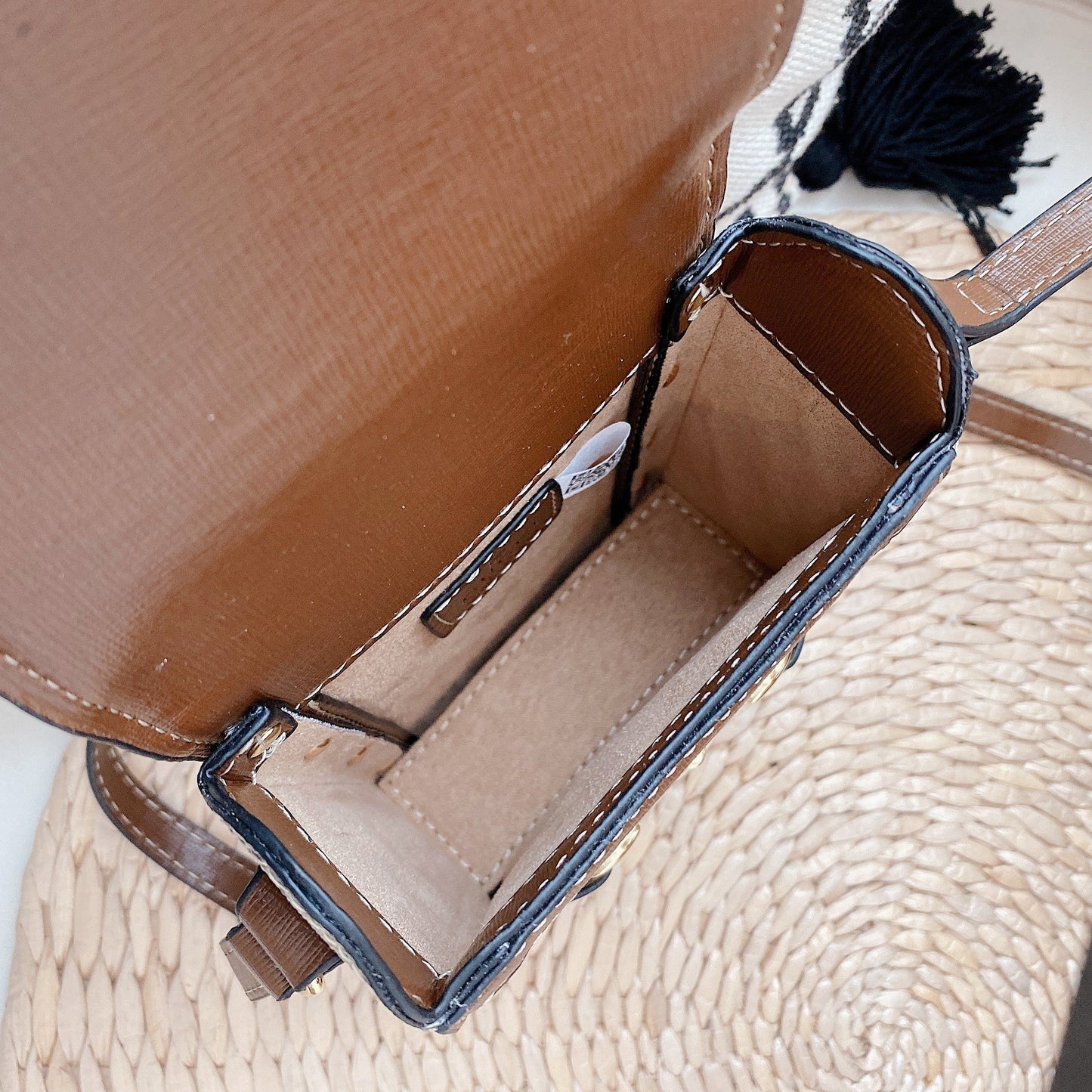 GG Crossbody skinnpose
