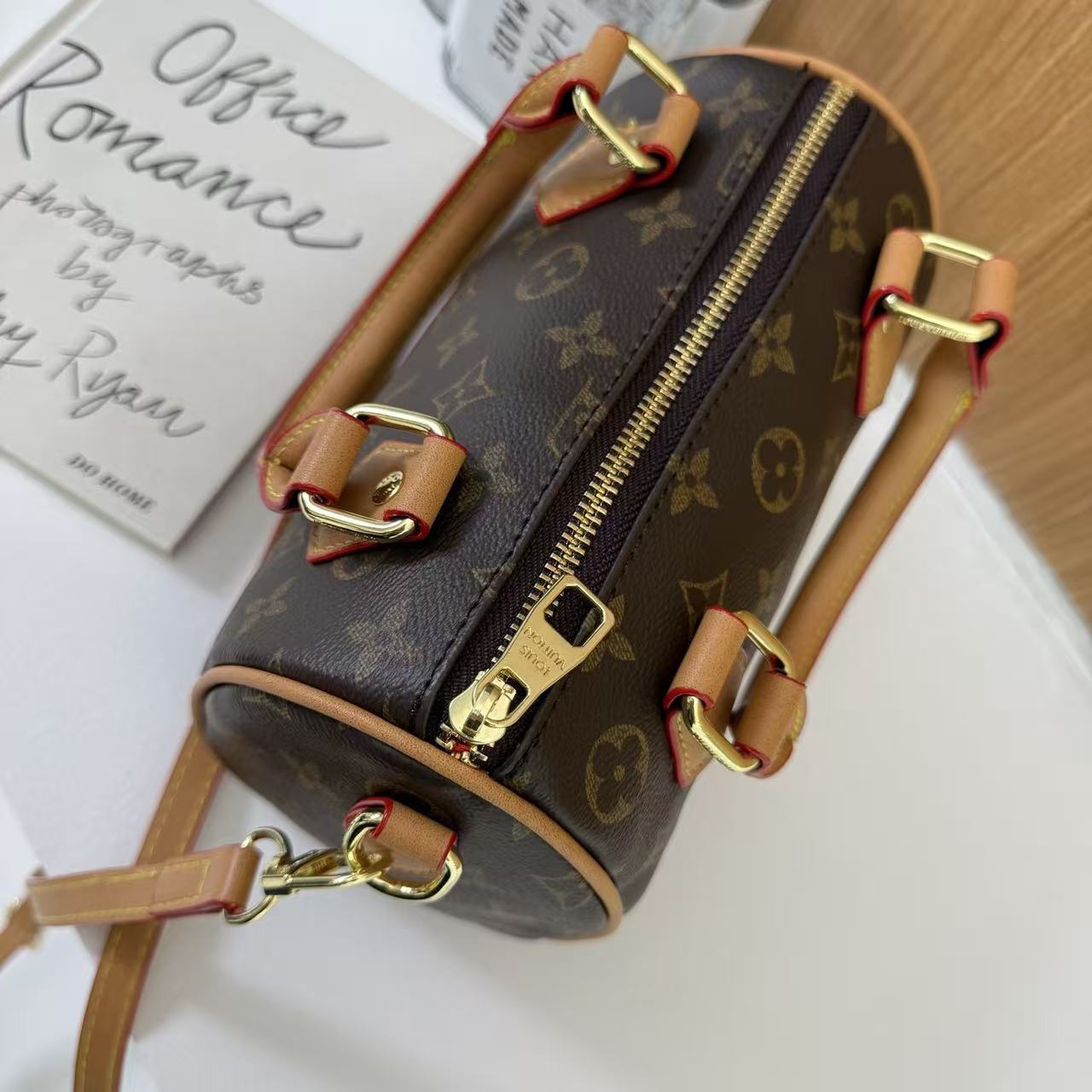 Classic Luxury Crossbody Dual-Use Bag