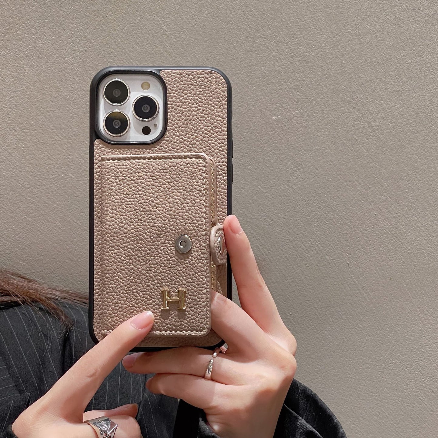 H Leather Card Holder iPhone -veske