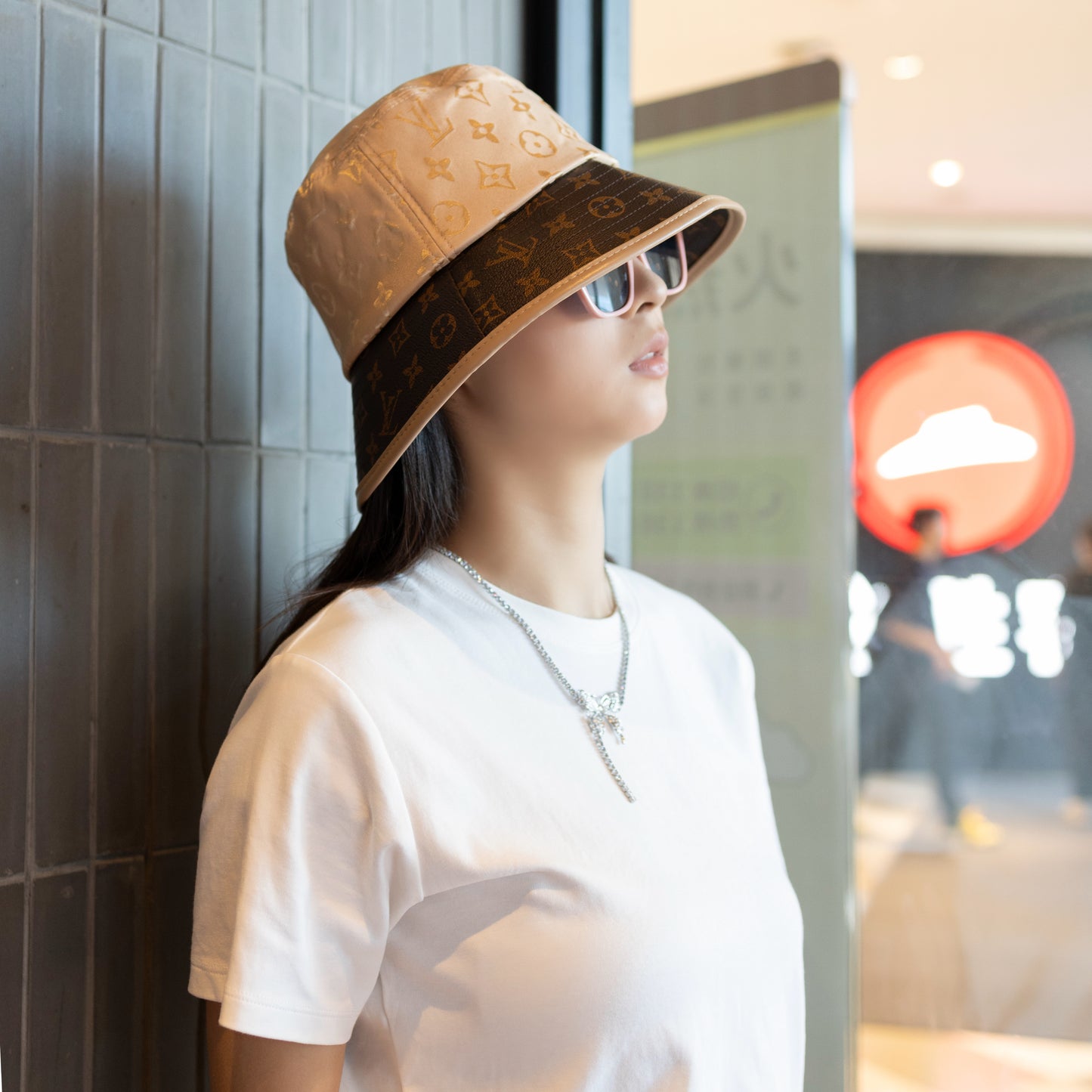 Classic Luxury Bucket Hat（Unisex version）