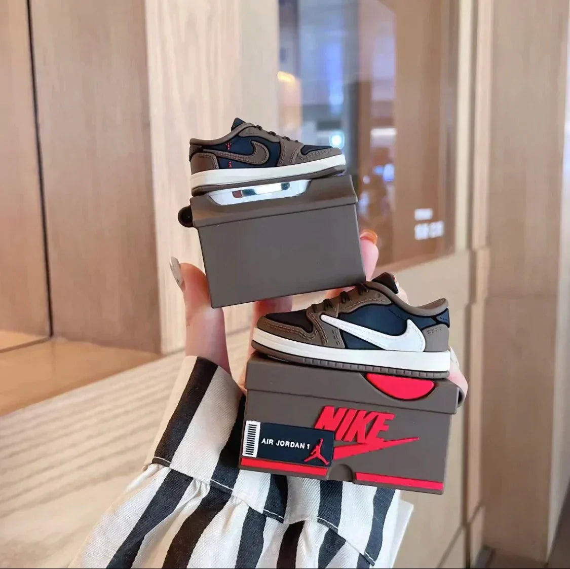 Nike \ J AirPods -saker