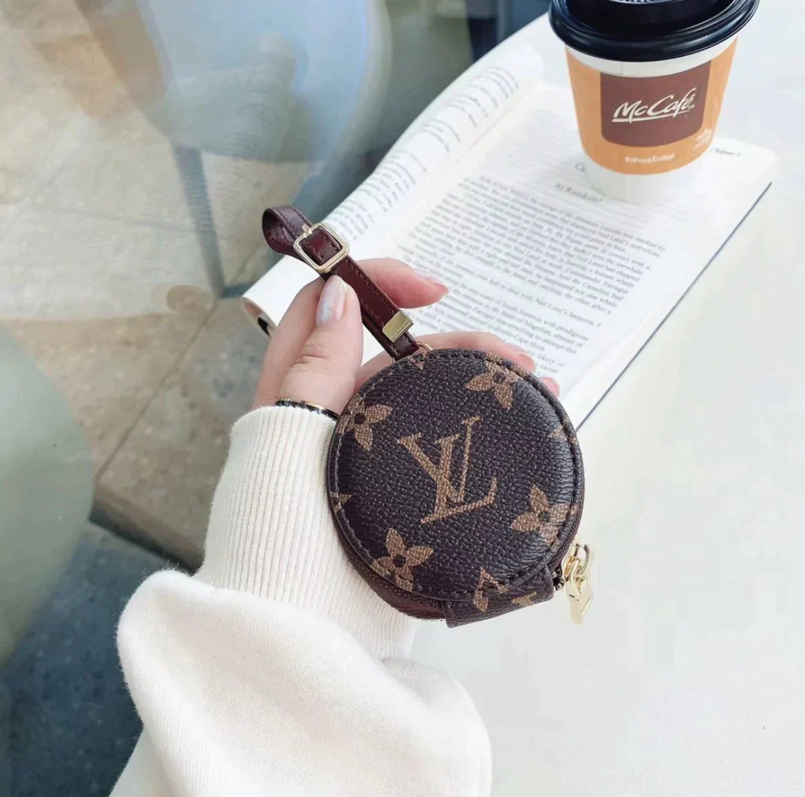 LV AirPods -tilfeller