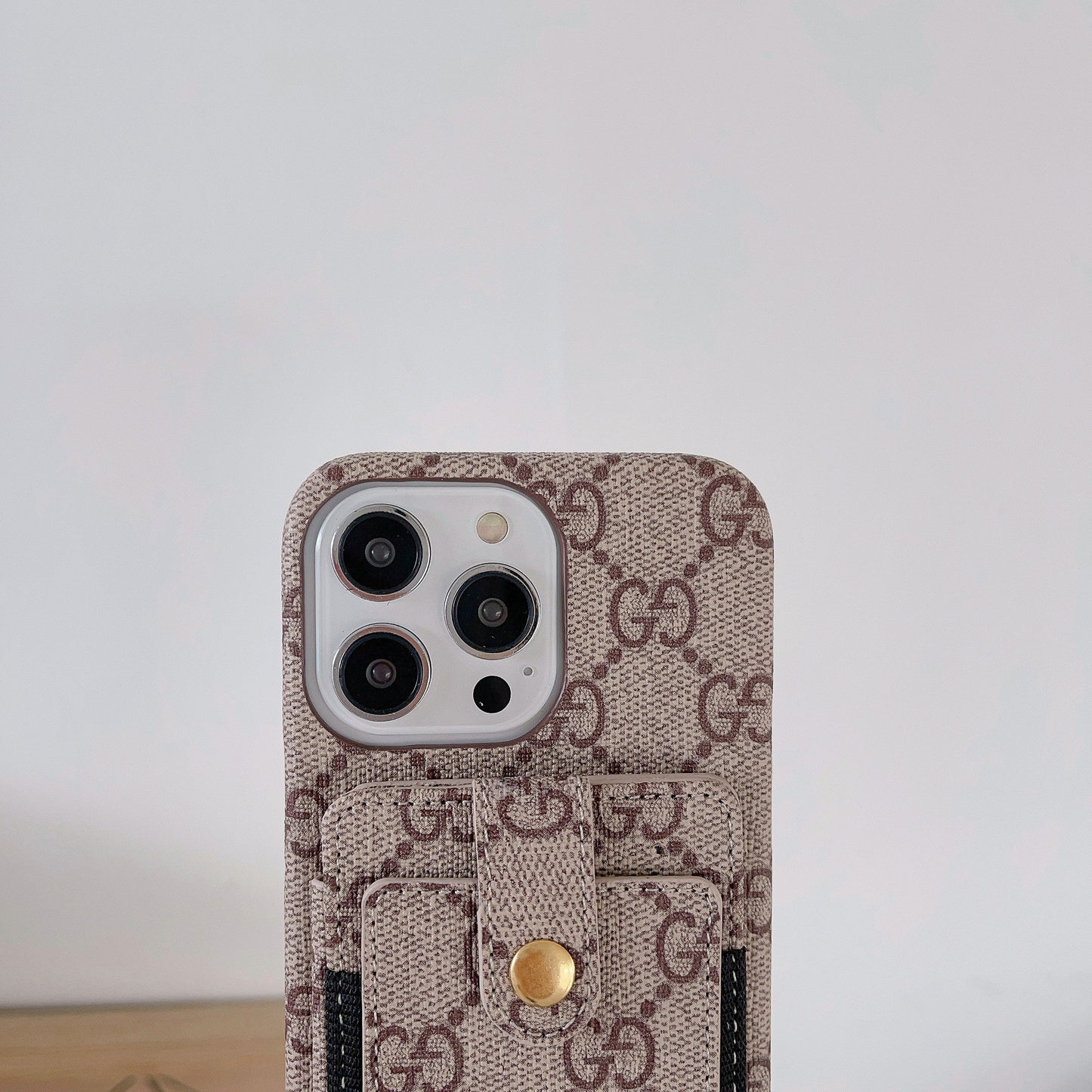 GG -kortholder iPhone -saken