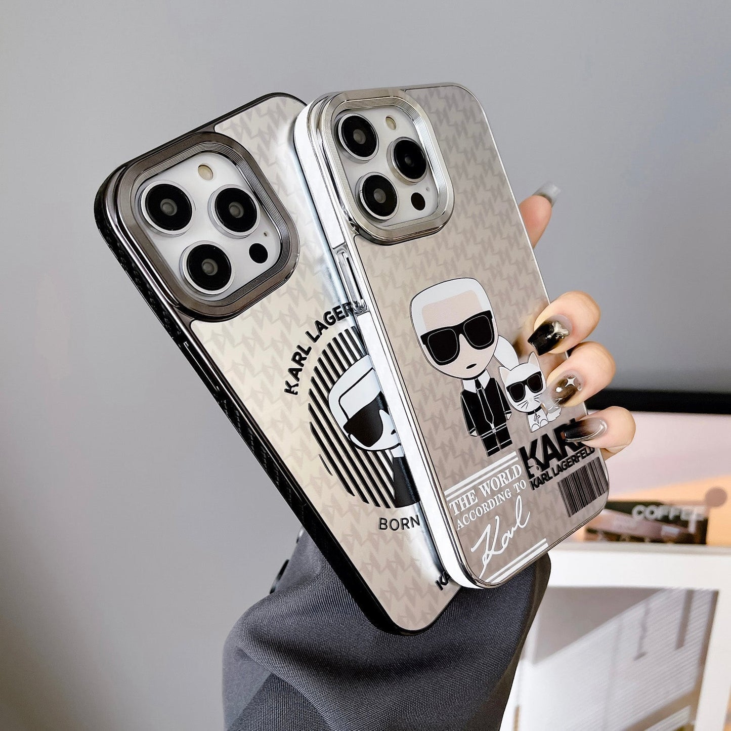 Karl iPhoneケースA37 A38