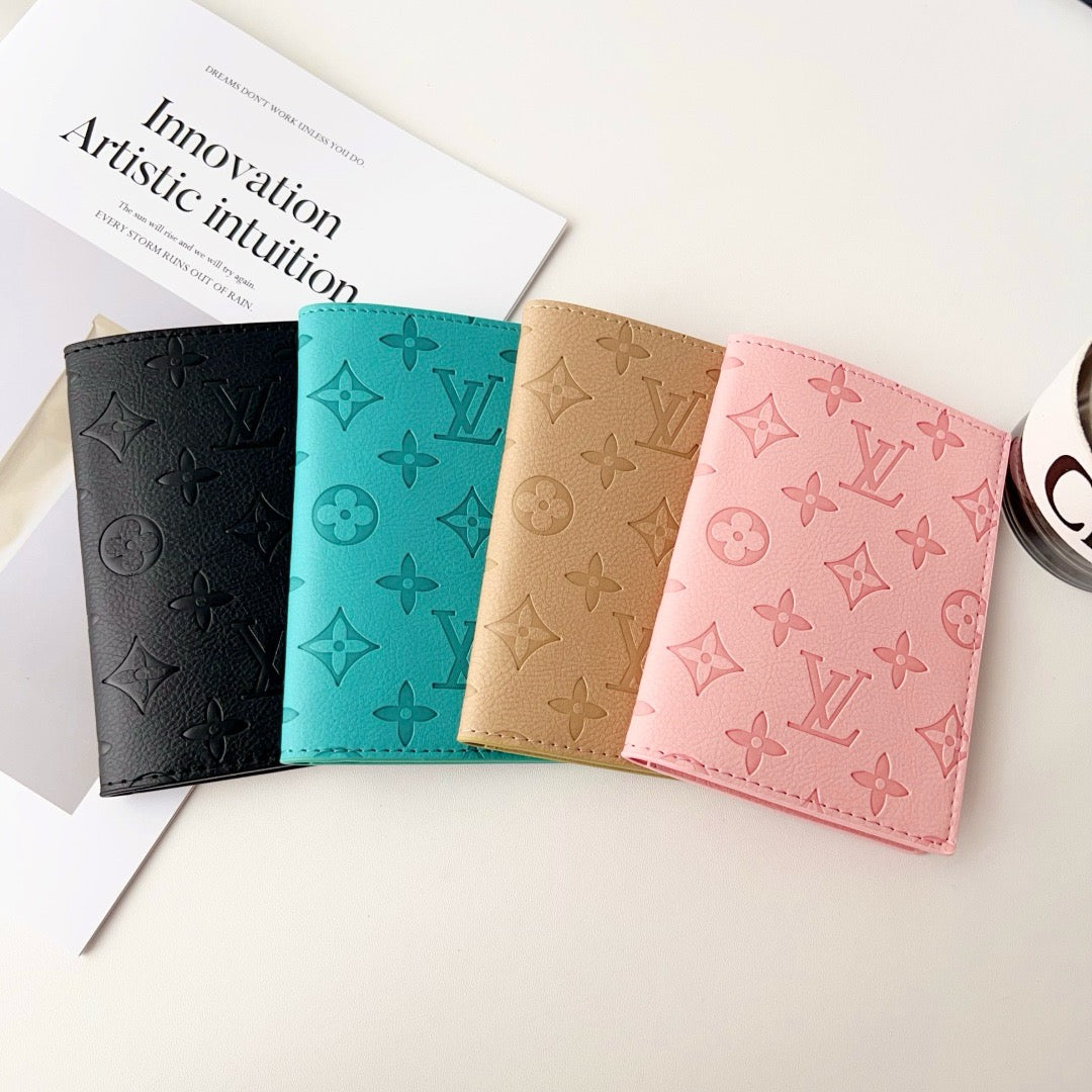Classic Leather Passport Cover 👜