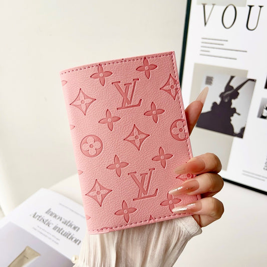 Classic Leather Passport Cover 👜