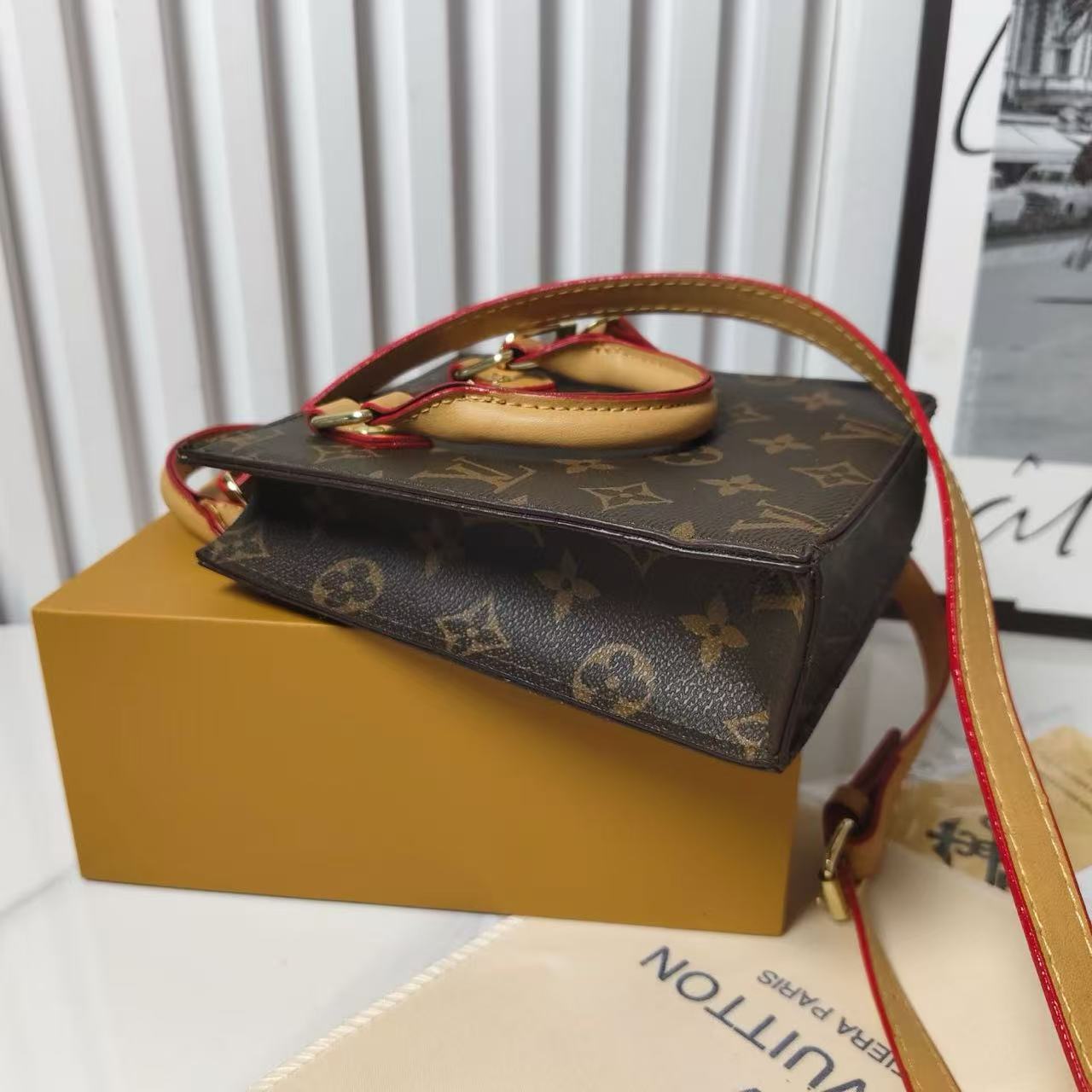 Klassieke draagtas met crossbody -band