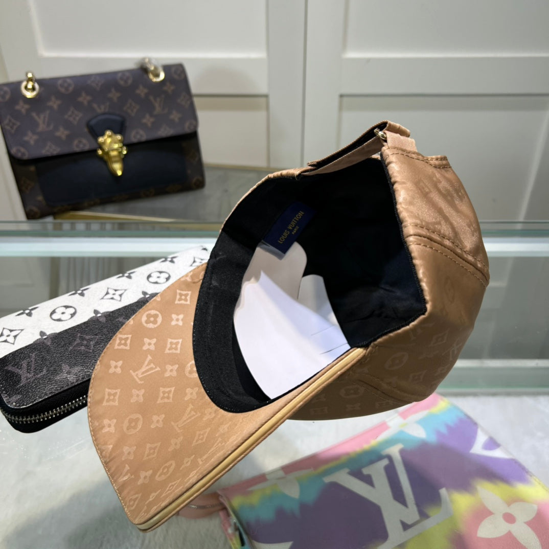 Fasjonabel ny stil tilfeldig matchende klær Duckbill Cap Baseball Cap 56